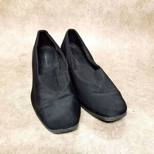 George Womens Size 8 Black Slip On 2.5" Wedge Heels